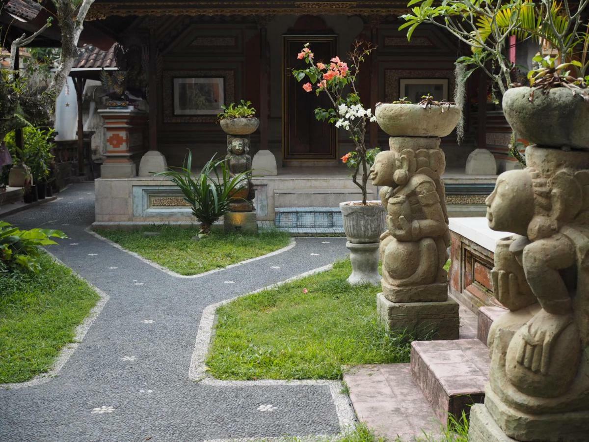 Kampung Sari Homestay أوبود المظهر الخارجي الصورة